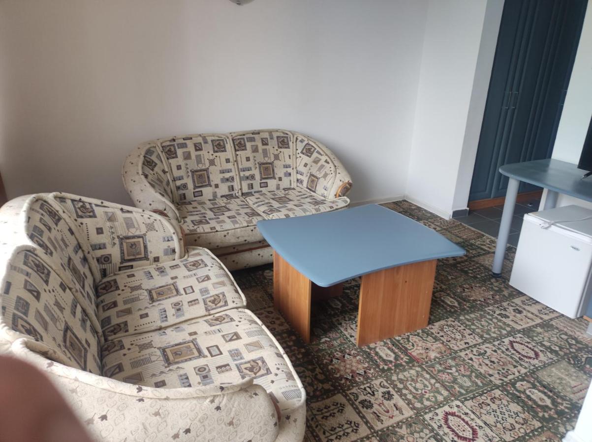 Кианти Hotel Kŭrdzhali Eksteriør billede