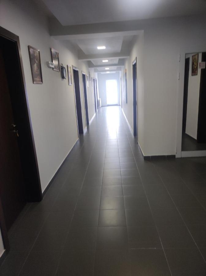 Кианти Hotel Kŭrdzhali Eksteriør billede