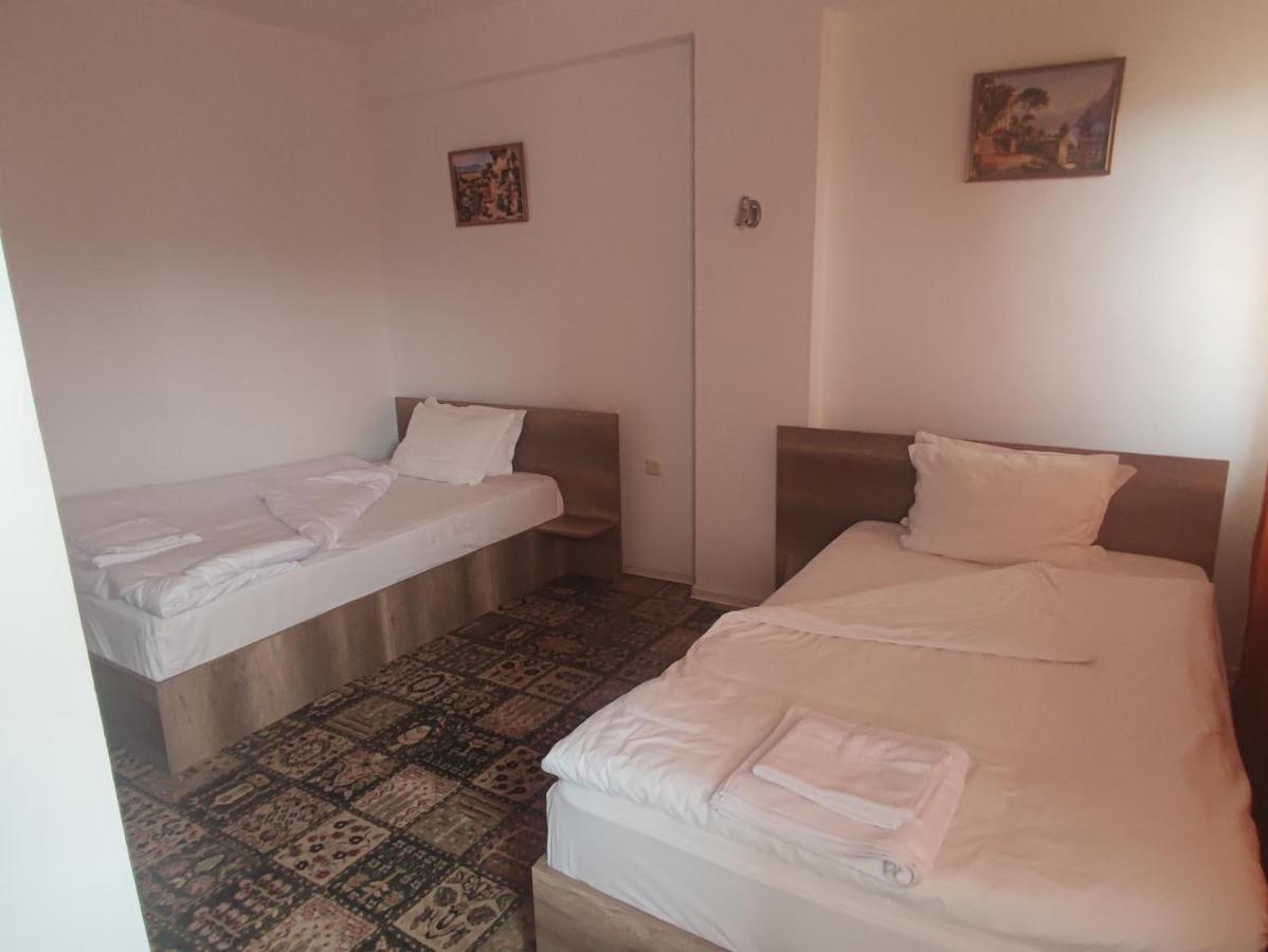 Кианти Hotel Kŭrdzhali Eksteriør billede