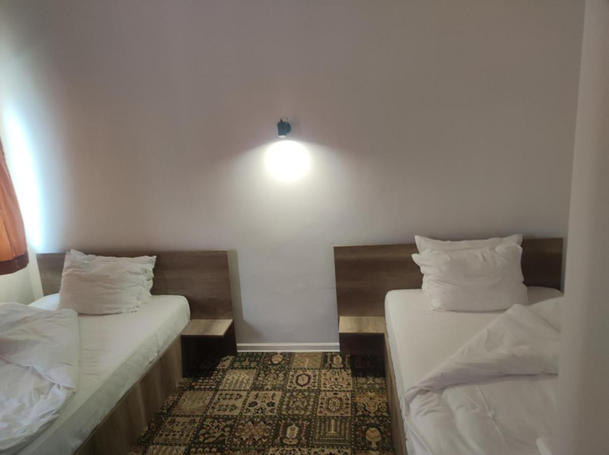 Кианти Hotel Kŭrdzhali Eksteriør billede