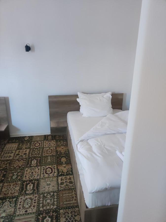 Кианти Hotel Kŭrdzhali Eksteriør billede