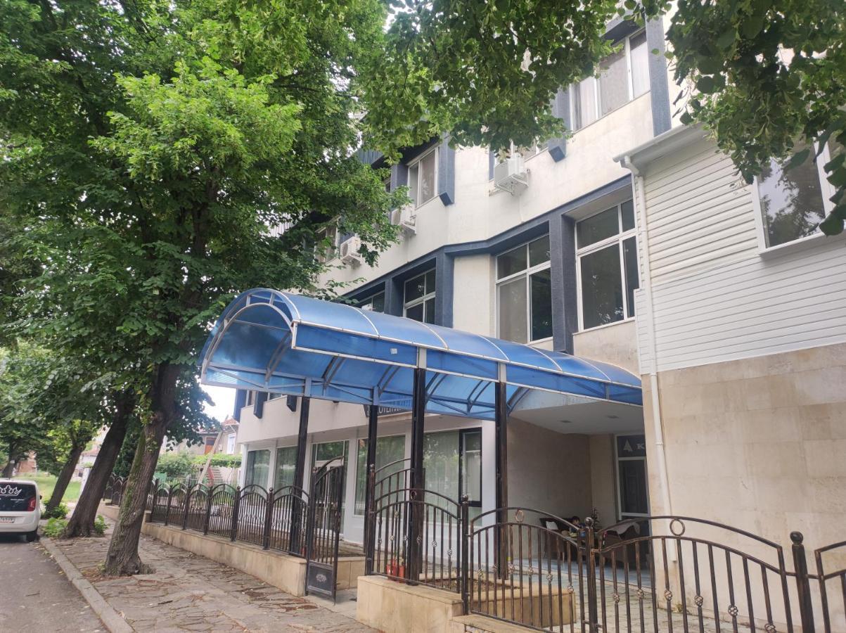 Кианти Hotel Kŭrdzhali Eksteriør billede